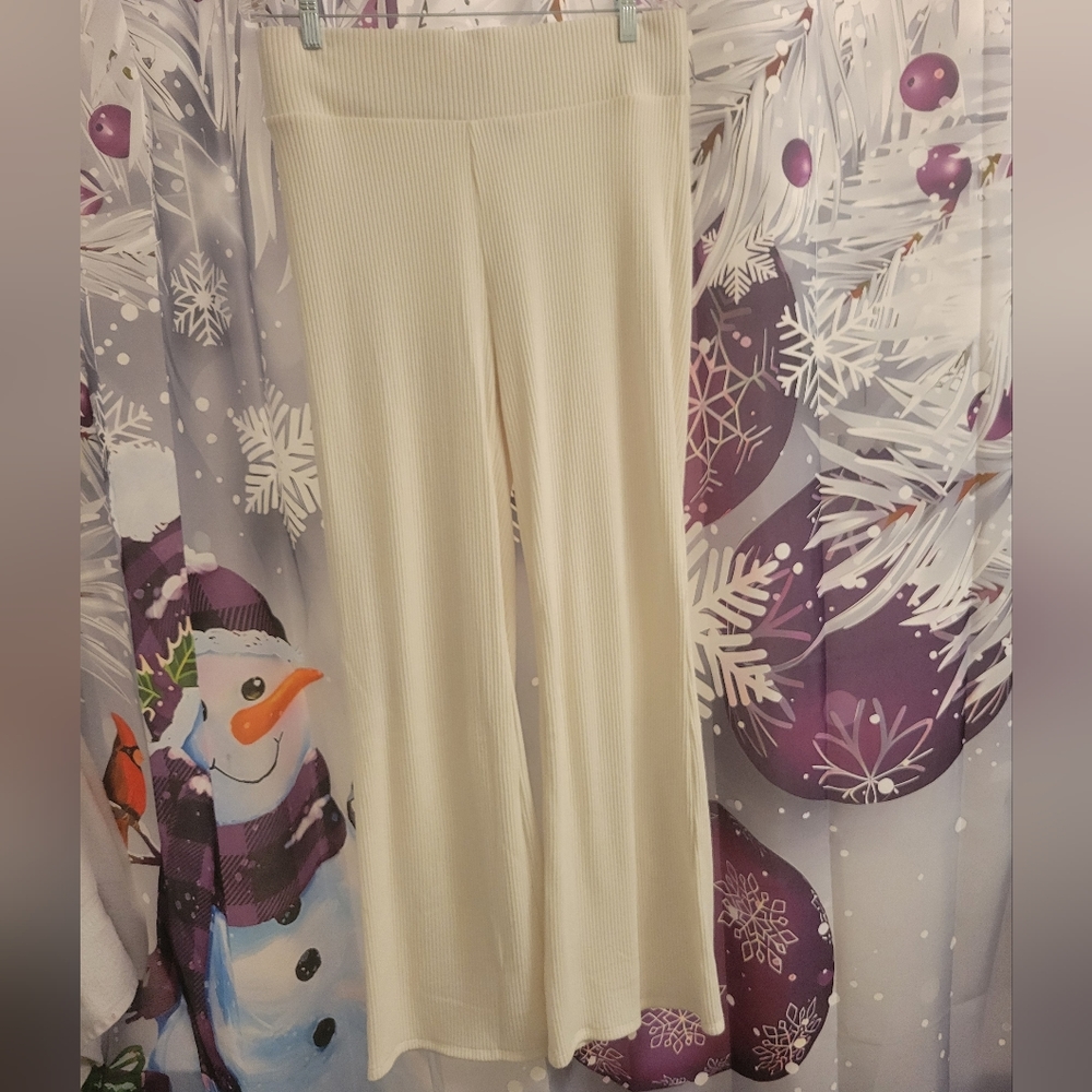COPY - Old Navy knit bell bottoms pants Sz M